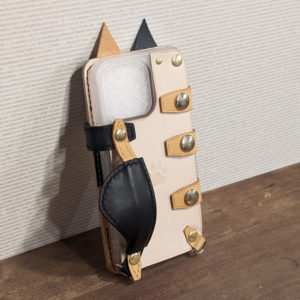 ネコ柄iPhoneケースレザーサニーワン