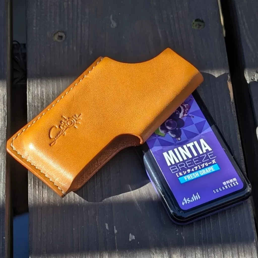 ミンティアブリーズレザーケースサニーワン
